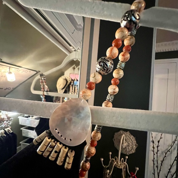 Top - Picture 4 of 9